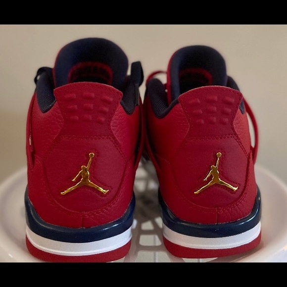 Jordan Retro 4 - Picture 2 of 5